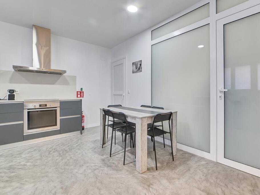 Apartment Sua Loft By Clabao Pamplona Luaran gambar